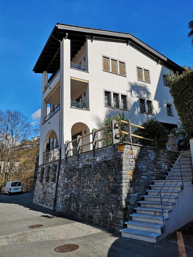1 Zimmer Apartment Mit Seesicht Und Pool Gambarogno Экстерьер фото