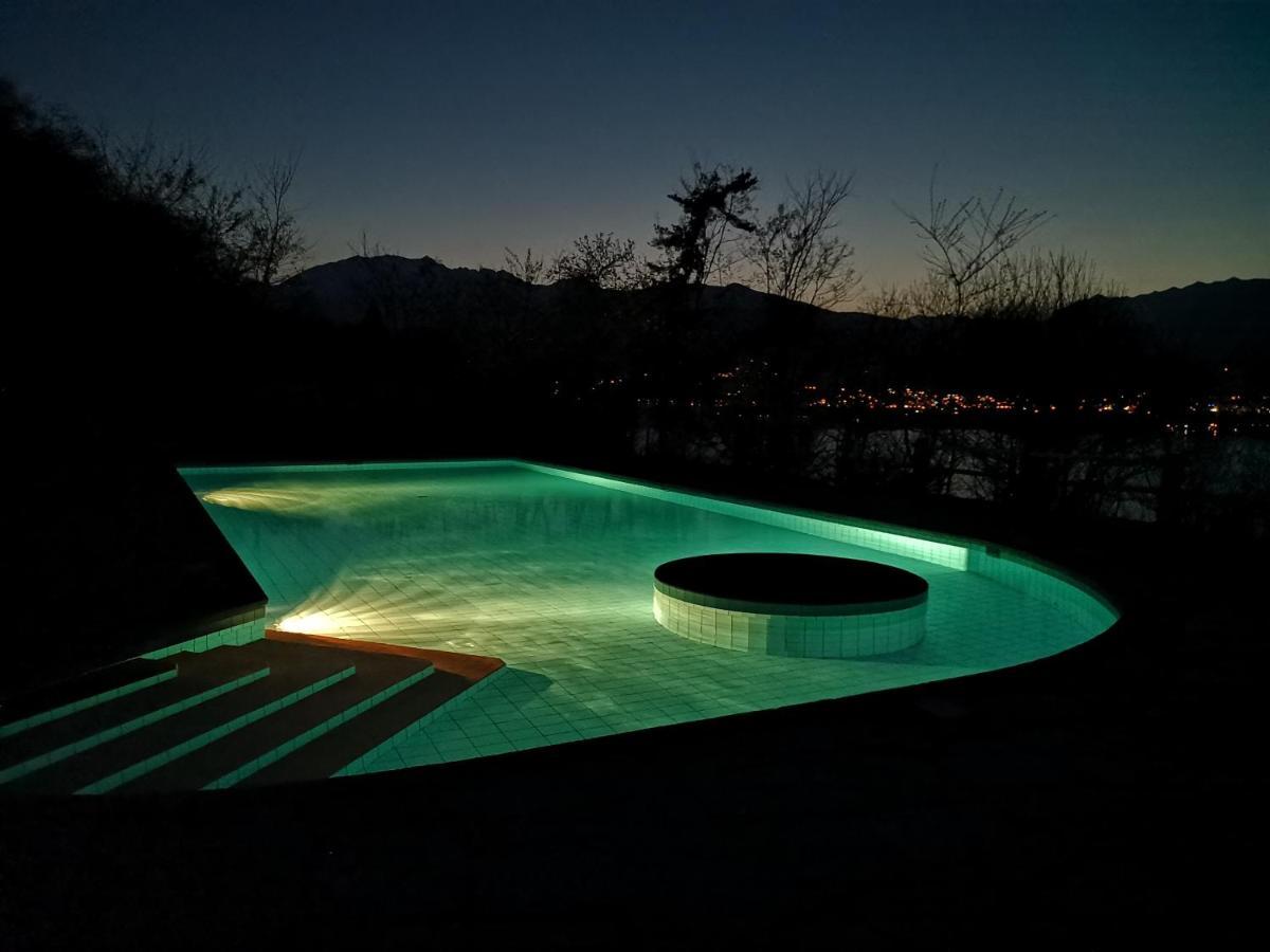 1 Zimmer Apartment Mit Seesicht Und Pool Gambarogno Экстерьер фото