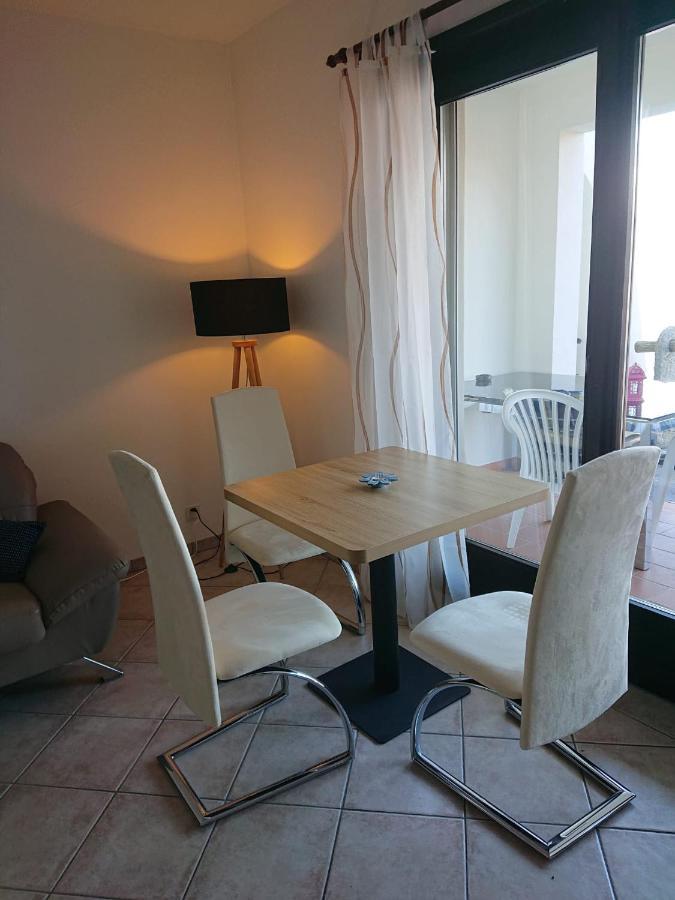 1 Zimmer Apartment Mit Seesicht Und Pool Gambarogno Экстерьер фото